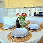 Lato By Triapart *
